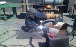 Những khoảnh khắc làm việc 'tréo ngoe' của hội workaholic