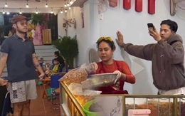 Ảnh vui 29-9: Diva Cát Thy vừa khai trương cửa hàng thì gặp 'chiến thần review' đình đám