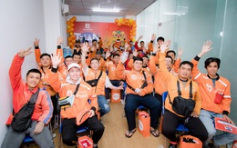 Hàng trăm giỏ quà trao tay đội ngũ tài xế trong dịp Tết Nguyên Đán