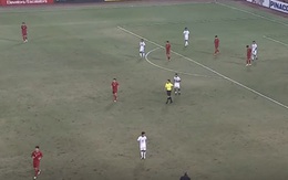 Khán giả tưởng tivi hỏng khi xem tuyển Việt Nam trên sân Mỹ Đình