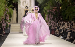 H'Hen Niê cùng dàn hậu lăng xê váy áo cắt xẻ táo bạo của CONG TRI