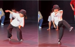 Bé gái nhảy dẻo 'nghệ cả củ'