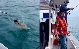 Cần thủ chán không buồn nói khi bị mực phản dame