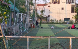 Thiếu niên bị khung thành quật vào gáy, tử vong