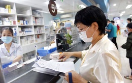 Người mua bảo hiểm y tế đủ 5 năm không còn phải tự thanh toán phần vượt trần, vậy ai sẽ làm?