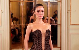 Phan Huy mang thiết kế cảm hứng Sơn Đoòng đến Paris Fashion Week