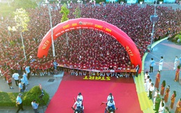 Gần 7.500 VĐV tham gia Giải chạy 'VTTU - WE ARE ONE'