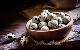 Trứng cút 'quen mà lạ': Bài thuốc bổ não và trị sinh lý yếu
