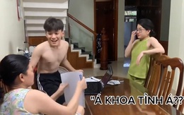 Nam sinh sung sướng khi biết tin mình là á khoa tỉnh Nghệ An