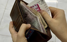 Nóng mặt vì hai 'bà cô' tối ngày xin tiền chồng sắp cưới