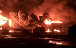 Phiến quân Houthi đánh trả Israel bằng loạt tên lửa đạn đạo