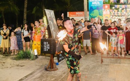 Chợ đêm bên vịnh kỳ quan VuiFest Ha Long