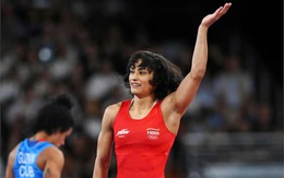 Võ sĩ đấu vật Ấn Độ bị loại ở chung kết Olympic vì thừa cân 100g