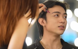 Tin tức giải trí 29-9: Anh trai vượt ngàn chông gai 'tra tấn' khán giả bằng quảng cáo lộ liễu