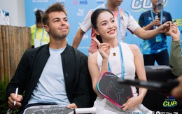 Ben Johns cùng dàn sao pickleball thế giới ký tên tặng fan, dạo chợ Hàn Đà Nẵng