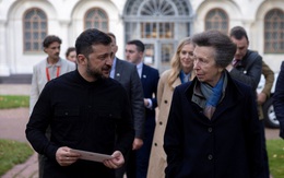 Công chúa Anh thăm Ukraine, gặp Tổng thống Zelensky