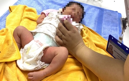 Bé gái sơ sinh bị bỏ rơi tại ngôi miếu ở Khánh Hòa