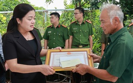 Quên mình cứu 3 cháu nhỏ đuối nước, tổ trưởng an ninh cơ sở bị lũ cuốn tử vong