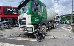 Những nguyên nhân khiến người đi xe máy dễ rơi vào ‘điểm mù’ của xe lớn