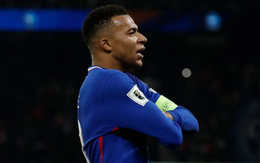 Mbappe tỏa sáng cùng tuyển Pháp nhưng rời sân trong lo lắng