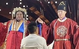 Chú rể 27 tuổi cưới cô dâu 47 tuổi gây xôn xao