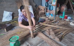 Cuộc thi Lan tỏa năng lượng tích cực 2025: Những bàn tay dệt nên nhịp sống làng quê