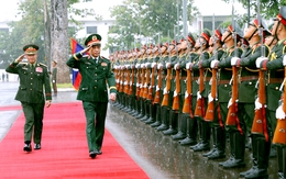 Bộ Quốc phòng Việt Nam sẵn sàng hỗ trợ Bộ Quốc phòng Lào tổ chức diễu binh 50 năm Quốc khánh