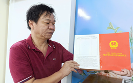 Công chứng ẩu khiến dân trắng tay 13 năm: Công chứng viên đã thôi việc, xử lý sao?