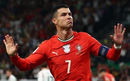Ronaldo lập nên kỷ lục vĩ đại ở vòng loại World Cup