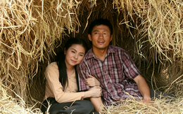 Vân Trang khóc nhớ Quý Bình, nhớ phim 'Sông dài' 12 năm trước