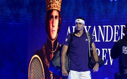 Zverev nhận hơn 660 triệu đồng mỗi phút dù thua trận ở Six Kings Slam