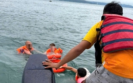 Cứu du khách nước ngoài đuối nước khi tắm biển Nha Trang lúc mưa lớn