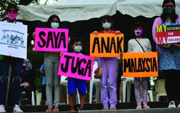 Bê bối nhập tịch cầu thủ Malaysia: Khủng hoảng lan ra chính trường