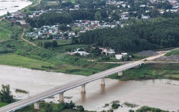 Cầu trăm tỉ 'mồ côi' vì đường dẫn làm 6 năm chưa xong