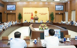 Ủy ban Thường vụ Quốc hội chốt mức thuế bảo vệ môi trường với xăng dầu 2026