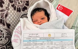 Em bé sinh ở Gaza được đặt tên Singapore