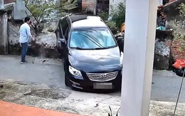 Pha lùi xe tốn tiền triệu của tài xế ô tô