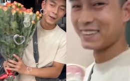 Vợ cảm lạnh với bó hoa đêm 20-10