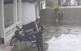 Boy phố trộm xe máy, thao tác vụng về khiến người xem cười đau bụng