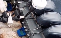 Thực hư hình ảnh thuyền cá chở đầy ma túy bị Hải quân Mỹ phá hủy tại Caribe?