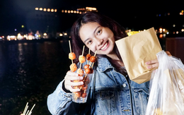 Người Hà Nội lên phố 'trà chanh nhà thờ', ăn kem Tràng Tiền 'chill chill' trong gió lạnh đầu mùa