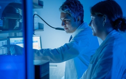 Bất ngờ: Vắc xin COVID-19 mở ra hy vọng mới trong điều trị một số loại ung thư