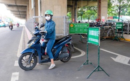 'Cháy chỗ' giữ xe ở metro số 1: TP.HCM sẽ mở thêm bãi xe phục vụ người dân