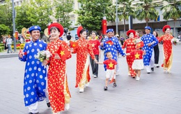 Dự lễ cưới tập thể để một lần trong đời khoác áo cô dâu