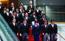 Takaichi Sanae và nghịch lý nữ quyền Nhật Bản