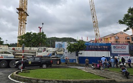 Gãy tháp cẩu công trình cao hàng chục mét ở Đà Nẵng: Một công nhân tử vong