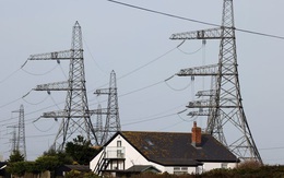 Làm rõ thông tin giá điện ở Anh đắt nhất thế giới