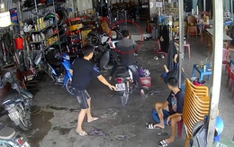 Pha test ga xe máy khiến mọi người trong nhà hú hồn