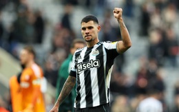 Đội trưởng của Newcastle hoảng sợ vì sự cố hàng không