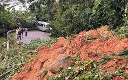 Đèo Gia Bắc sạt lở 7 điểm, quốc lộ 28 qua Lâm Đồng bị chia cắt